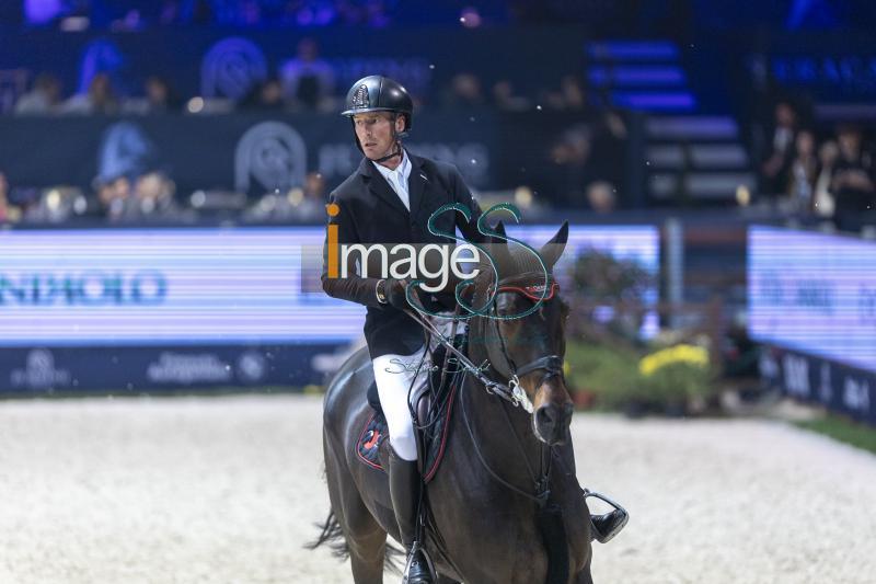 Jufer Alain (SUI) riding F One-s Son MM_Verona_20241109_SS358668.jpg